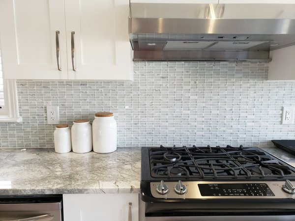 What's the Best Way to Install a Durable and Stylish Kitchen Backsplash?