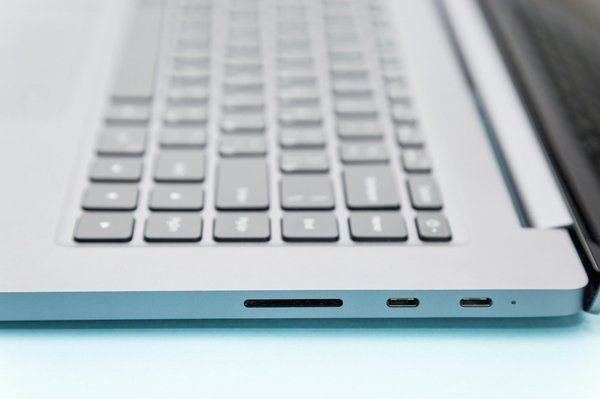 Effortless geneva to lausanne airport transfers await you